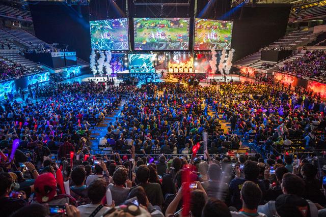 充满期待 充满期待